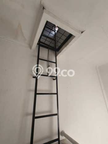 Ruko Dijual di Jakarta Barat LT 67m2 & LB 120m2 Lokasi Terbaik! Ruko Dijual di Jakarta Barat LT 67m2 & LB 120m2 Lokasi Terbaik!
