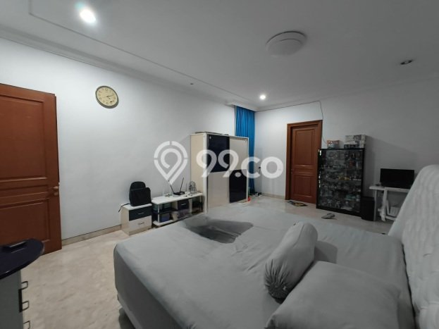 Dijual Rumah Mewah Megah Dengan View Cantik di Cideng, Jakarta Pusat Dijual Rumah Mewah Megah Dengan View Cantik di Cideng, Jakarta Pusat