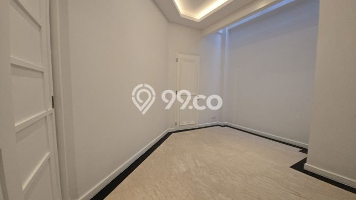 Best Deal Hunian Premium Ideal dan Luas di Menteng, Jakarta Pusat Best Deal Hunian Premium Ideal dan Luas di Menteng, Jakarta Pusat