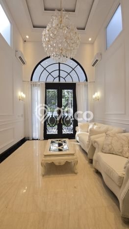 Best Deal Hunian Premium Ideal dan Luas di Menteng, Jakarta Pusat Best Deal Hunian Premium Ideal dan Luas di Menteng, Jakarta Pusat