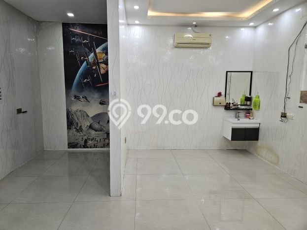 Ready to Use! Luxury House LT 128m2 Desain Elegan di Taman Palem Ready to Use! Luxury House LT 128m2 Desain Elegan di Taman Palem
