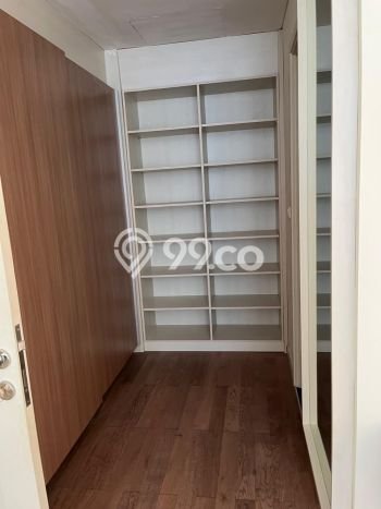 Apartemen Strategis 115m2 di Pantai Mutiara Jakarta Utara 2 Bedroom Apartemen Strategis 115m2 di Pantai Mutiara Jakarta Utara 2 Bedroom