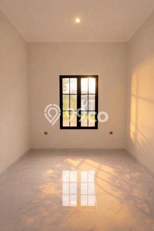 Dijual Cepat Rumah Favorit Siap Huni LB 110m2 di BSD, Tangerang Selatan Dijual Cepat Rumah Favorit Siap Huni LB 110m2 di BSD, Tangerang Selatan