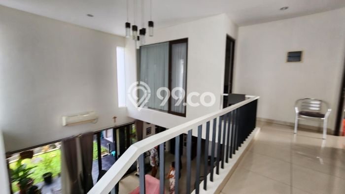 Hunian Mewah LB 180m2 Siap Pakai Desain Elegan di Sentul City, Bogor Hunian Mewah LB 180m2 Siap Pakai Desain Elegan di Sentul City, Bogor