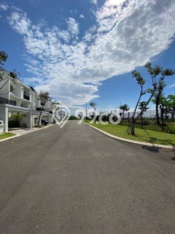 Hunian Elit LB 255m2 Siap Huni Desain Elegan di Sentul City, Bogor Hunian Elit LB 255m2 Siap Huni Desain Elegan di Sentul City, Bogor