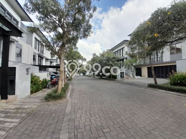 Rumah Elit Modern Siap Huni di Gading Serpong Tangerang Rumah Elit Modern Siap Huni di Gading Serpong Tangerang