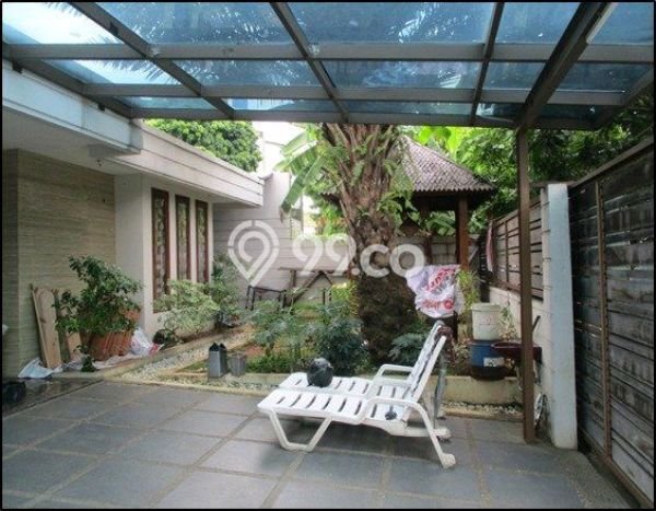 Rumah Elit Modern Tanpa Renovasi di Meruya Jakarta Barat Rumah Elit Modern Tanpa Renovasi di Meruya Jakarta Barat