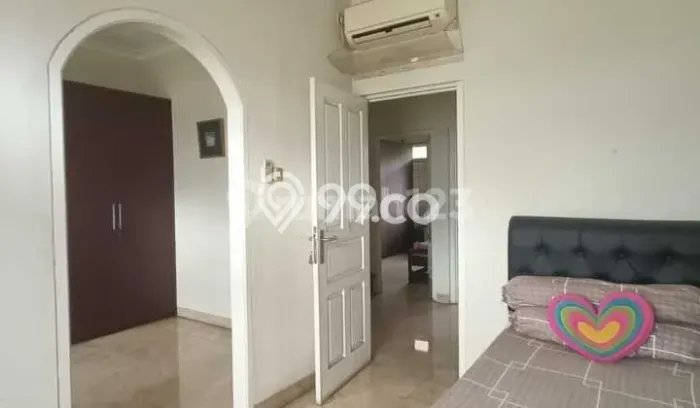 Rumah Elit Modern Siap Huni di Bintaro Jakarta Selatan Rumah Elit Modern Siap Huni di Bintaro Jakarta Selatan
