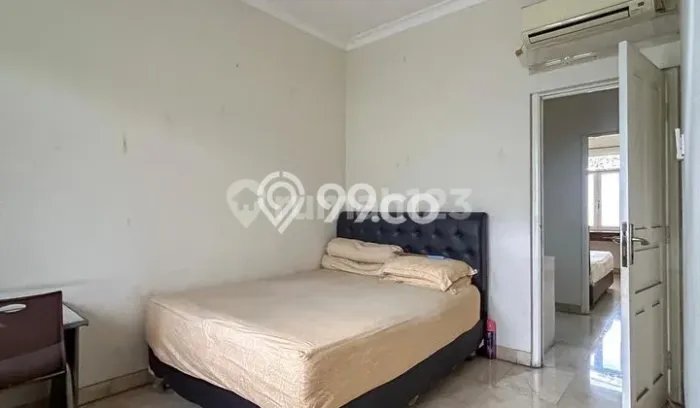Rumah Elit Modern Siap Huni di Bintaro Jakarta Selatan Rumah Elit Modern Siap Huni di Bintaro Jakarta Selatan