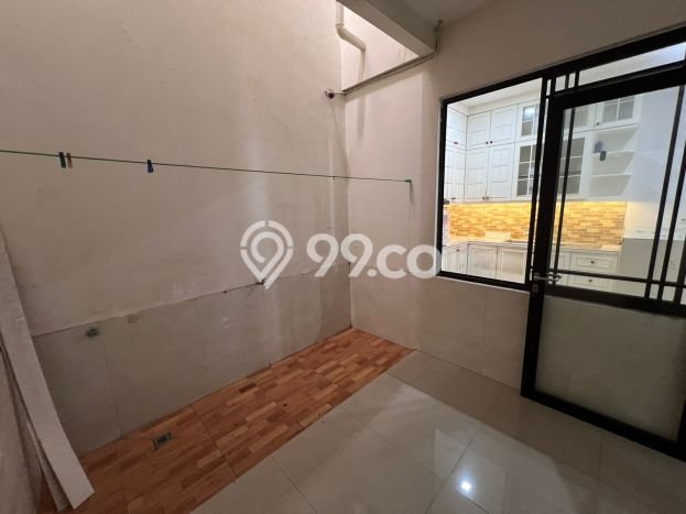 Rumah Elit LB 180m2 Siap Huni Desain Elegan di Green Lake City, Jakarta Barat Rumah Elit LB 180m2 Siap Huni Desain Elegan di Green Lake City, Jakarta Barat