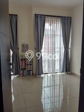 Rumah Modern Cantik 2 KT Bisa Langsung Pindah di Cipondoh Rumah Modern Cantik 2 KT Bisa Langsung Pindah di Cipondoh
