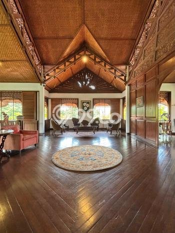 Hunian Mewah LB 850m2 Siap Huni Desain Elegan di Cirendeu, Jakarta Selatan Hunian Mewah LB 850m2 Siap Huni Desain Elegan di Cirendeu, Jakarta Selatan