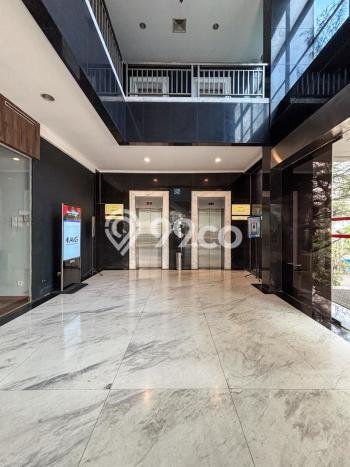 Kantor Bagus Dijual LB 2490m2 Lokasi Strategis Jakarta Selatan Area Cocok untuk Bisnis Kantor Bagus Dijual LB 2490m2 Lokasi Strategis Jakarta Selatan Area Cocok untuk Bisnis