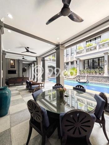Rumah Mewah Siap Huni LT 800m2 di Cilandak, Jakarta Selatan Rumah Mewah Siap Huni LT 800m2 di Cilandak, Jakarta Selatan