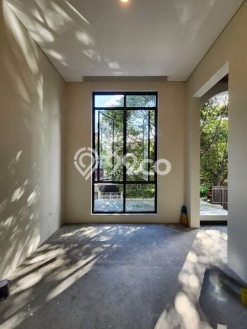 For Sale! Premium House LT 235m2 Desain Modern di Pondok Indah For Sale! Premium House LT 235m2 Desain Modern di Pondok Indah