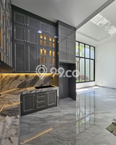 Rumah Luxury Modern Siap Huni di Bintaro Tangerang Selatan Rumah Luxury Modern Siap Huni di Bintaro Tangerang Selatan