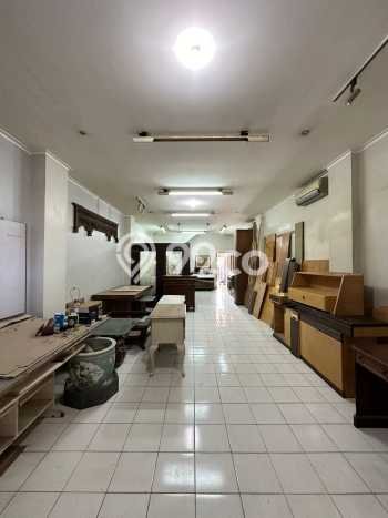 Jual Ruko di Kebayoran Baru, Luas 2000m2m², Lokasi Premium Jual Ruko di Kebayoran Baru, Luas 2000m2m², Lokasi Premium