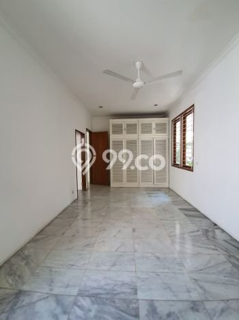 Dijual Rumah Mewah Elegan Dengan View Eksklusif di Kemang, Jakarta Selatan Dijual Rumah Mewah Elegan Dengan View Eksklusif di Kemang, Jakarta Selatan