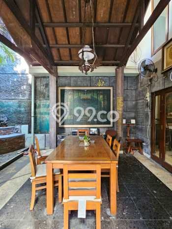Hunian Mewah LB 311m2 Siap Huni Desain Elegan di Pondok Indah, Jakarta Selatan Hunian Mewah LB 311m2 Siap Huni Desain Elegan di Pondok Indah, Jakarta Selatan