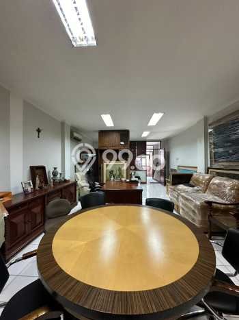 Jual Ruko di Kebayoran Baru, Luas 2000m2m², Lokasi Premium Jual Ruko di Kebayoran Baru, Luas 2000m2m², Lokasi Premium