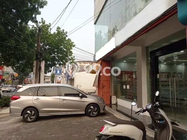 Dijual! Kantor di Bintaro Tangerang Selatan LT 300m2 / LB 600m2 Kawasan Strategis Dijual! Kantor di Bintaro Tangerang Selatan LT 300m2 / LB 600m2 Kawasan Strategis