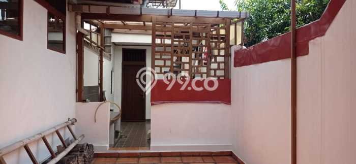 Hunian Eksklusif Siap Huni LT 350m2 di Cinere, Depok Hunian Eksklusif Siap Huni LT 350m2 di Cinere, Depok