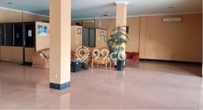 Unit Kantor Dijual di Jakarta Selatan LT 325m2 & LB 925m2 Unit Kantor Dijual di Jakarta Selatan LT 325m2 & LB 925m2