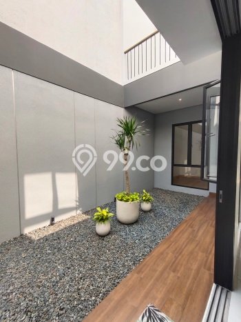 Rumah Modern LB/LT 140m2/135m2 Dijual Area Bintaro, Jakarta Selatan Rumah Modern LB/LT 140m2/135m2 Dijual Area Bintaro, Jakarta Selatan
