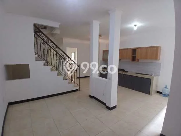 Dijual Rumah Eksklusif 3 KT di Legenda Wisata, Bogor Dijual Rumah Eksklusif 3 KT di Legenda Wisata, Bogor