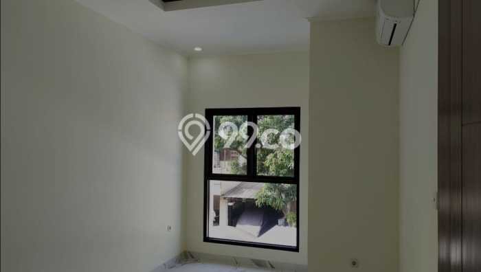 Hunian Elit LB 150m2 Siap Pakai Desain Elegan di Raffles Hills, Jakarta Timur Hunian Elit LB 150m2 Siap Pakai Desain Elegan di Raffles Hills, Jakarta Timur