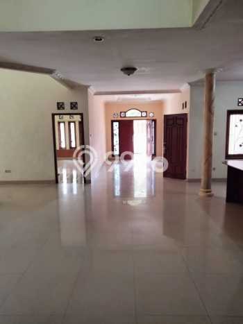 Dijual Rumah 6 Kamar Lokasi Ideal Bagus dan Strategis di Arcamanik Dijual Rumah 6 Kamar Lokasi Ideal Bagus dan Strategis di Arcamanik