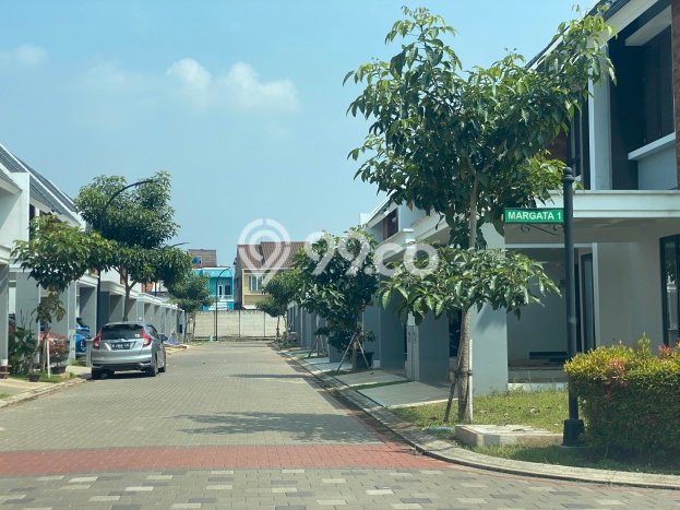 Dijual Rumah Strategis Bagus Punya 3 KT di Cimanggis Depok SHM Dijual Rumah Strategis Bagus Punya 3 KT di Cimanggis Depok SHM