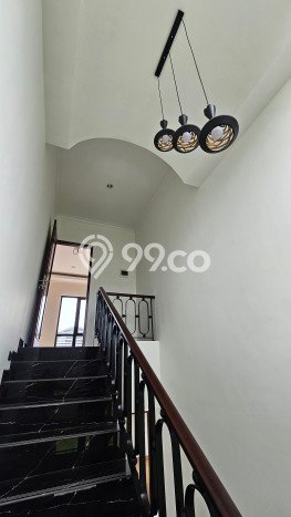Rumah Luxury Modern Tanpa Renovasi di BSD The Icon Tangerang Rumah Luxury Modern Tanpa Renovasi di BSD The Icon Tangerang