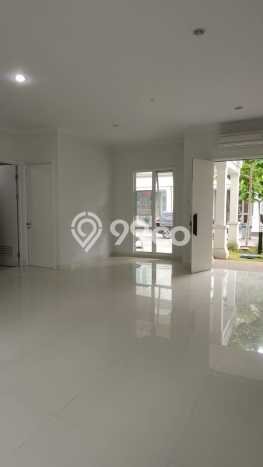 Rumah Elit Modern Tanpa Renovasi di Gading Serpong Tangerang Rumah Elit Modern Tanpa Renovasi di Gading Serpong Tangerang