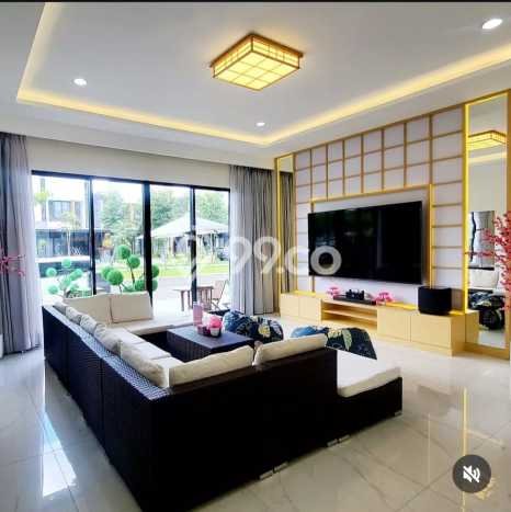 Rumah Elit Modern Tanpa Renovasi di Suvarna Sutera Tangerang Rumah Elit Modern Tanpa Renovasi di Suvarna Sutera Tangerang