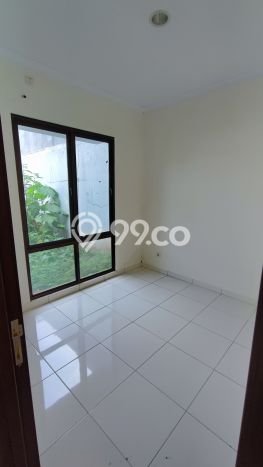 Rumah Elit Modern Tanpa Renovasi di BSD City Tangerang Rumah Elit Modern Tanpa Renovasi di BSD City Tangerang