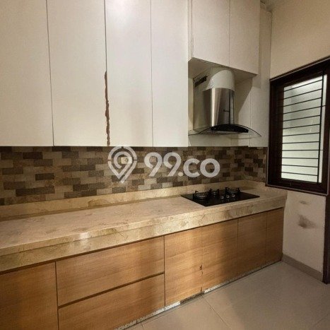 Rumah sewa siap huni 4 KT di Lippo Karawaci, Tangerang Rumah sewa siap huni 4 KT di Lippo Karawaci, Tangerang