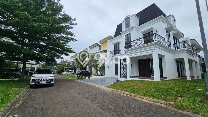 Rumah Luxury Modern Tanpa Renovasi di BSD The Icon Tangerang Rumah Luxury Modern Tanpa Renovasi di BSD The Icon Tangerang