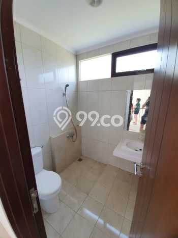 Rumah Elit Modern Tanpa Renovasi di BSD City Tangerang Rumah Elit Modern Tanpa Renovasi di BSD City Tangerang