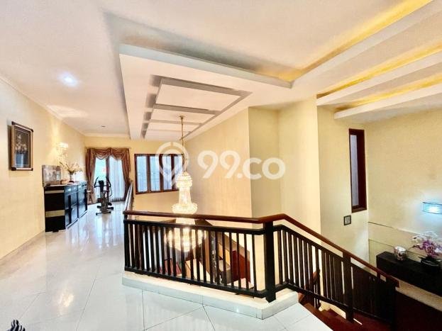 Rumah Mewah Siap Huni LT 733m2 di Menteng, Jakarta Pusat Rumah Mewah Siap Huni LT 733m2 di Menteng, Jakarta Pusat
