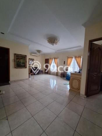 LIMITED OFFER! Rumah Berkualitas area Kelapa Gading, LT 187m² Bangunan 250m² LIMITED OFFER! Rumah Berkualitas area Kelapa Gading, LT 187m² Bangunan 250m²