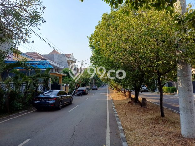 Dijual Hunian Mewah dengan Fasilitas Sekitar Komplit di Duren Sawit, Jakarta Timur Dijual Hunian Mewah dengan Fasilitas Sekitar Komplit di Duren Sawit, Jakarta Timur