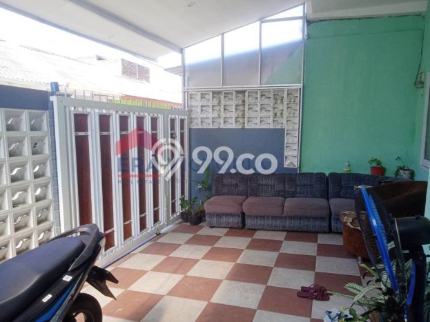 Rumah Modern Cantik 2 KT Bisa Langsung Pindah di Kedungkandang Rumah Modern Cantik 2 KT Bisa Langsung Pindah di Kedungkandang
