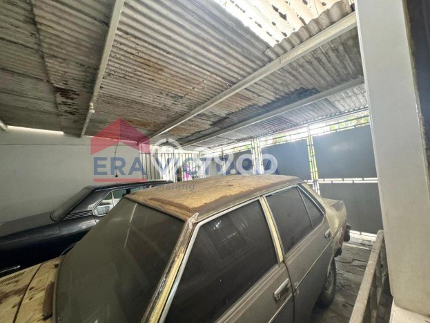 Siap Huni Hunian Elit 8 Kamar di Klojen Dekat ke Mana Saja Siap Huni Hunian Elit 8 Kamar di Klojen Dekat ke Mana Saja