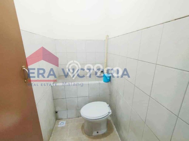 Rumah Modern Cantik 4 Kamar Bisa Langsung Pindah di Lowokwaru Rumah Modern Cantik 4 Kamar Bisa Langsung Pindah di Lowokwaru