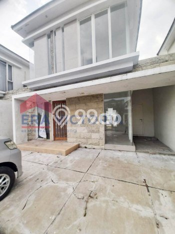 Jual Rumah Strategis Bagus Punya 3 KT di Krian Sidoarjo SHM Jual Rumah Strategis Bagus Punya 3 KT di Krian Sidoarjo SHM