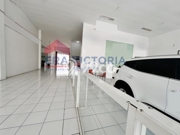 Area Strategis! Disewakan Ruko Lokasi Blimbing, Malang Cocok untuk Bisnis Area Strategis! Disewakan Ruko Lokasi Blimbing, Malang Cocok untuk Bisnis