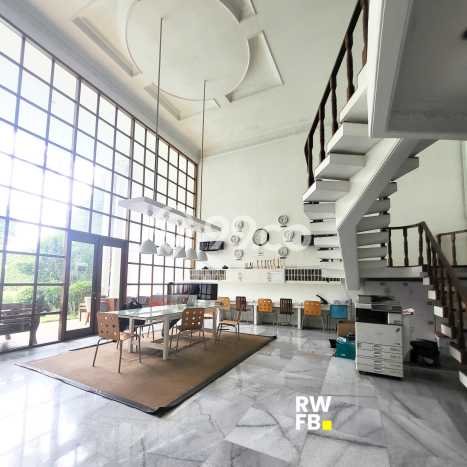 For Sale Hunian Mewah Cozy di Jakarta Selatan For Sale Hunian Mewah Cozy di Jakarta Selatan