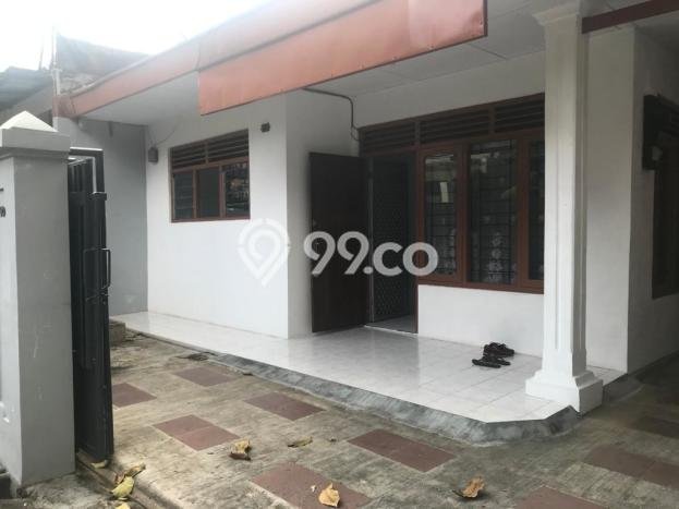 Rumah Dengan Harga Terbaik 3 Kamar Tidur Lokasi Strategis di Jantung Kota Tebet, Jakarta Selatan Rumah Dengan Harga Terbaik 3 Kamar Tidur Lokasi Strategis di Jantung Kota Tebet, Jakarta Selatan