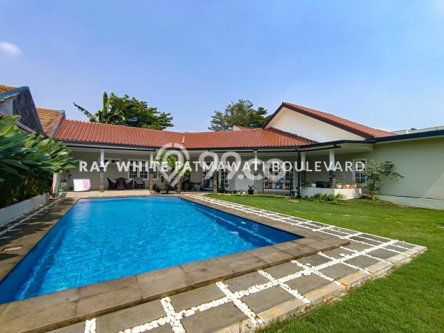 Rumah Idaman Keluarga LB 600m² View Kota di Kemang, Jakarta Selatan Rumah Idaman Keluarga LB 600m² View Kota di Kemang, Jakarta Selatan